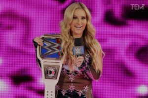 Top 10 Toughest WWE Female Wrestlers of All Time