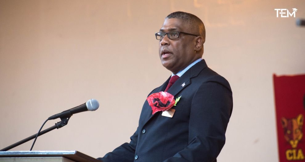 Dr Kenneth Spells