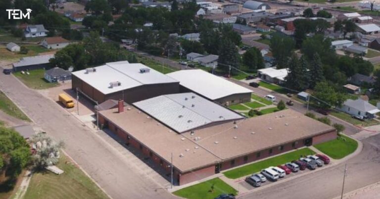 Mullen Public Schools