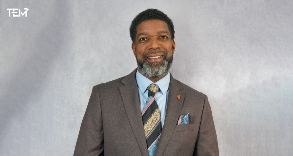 Dr. Henry Pettiegrew II