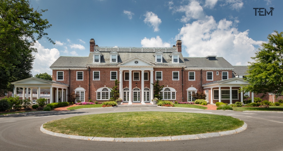Bay Path University